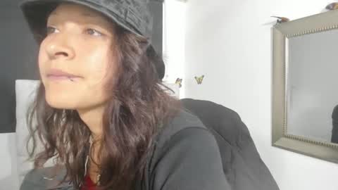 Evelyne online show from September 20, 2025, 11:50 pm