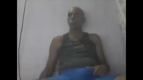 everaldosantos online show from December 15, 2024, 1:02 am