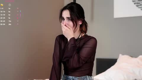 Anita online show from October 27, 2025, 3:54 am