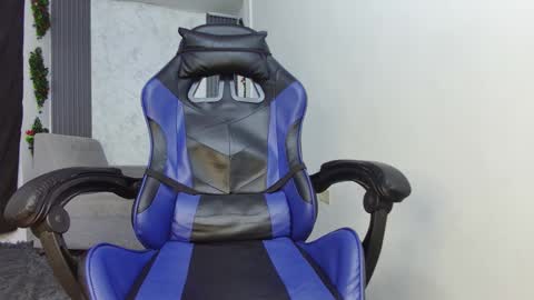 luis online show from October 22, 2025, 11:04 pm