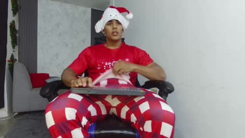 luis online show from December 4, 2025, 12:20 am