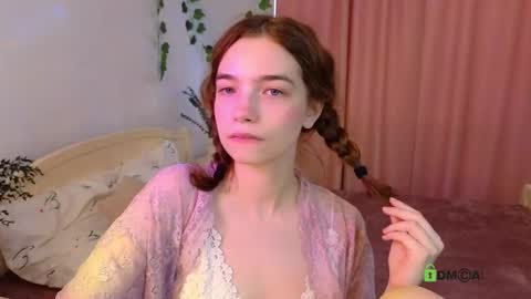 evi_brook online show from October 8, 2025, 11:08 am
