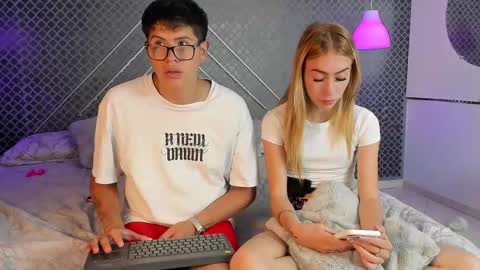 Evie  Denm online show from January 8, 2026, 8:05 am