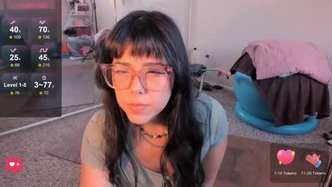 Evie Luna online show from November 9, 2025, 11:47 pm