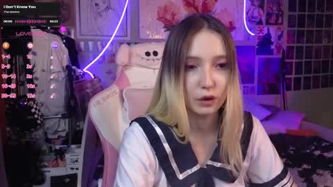 Evie online show from March 12, 2025, 12:10 am