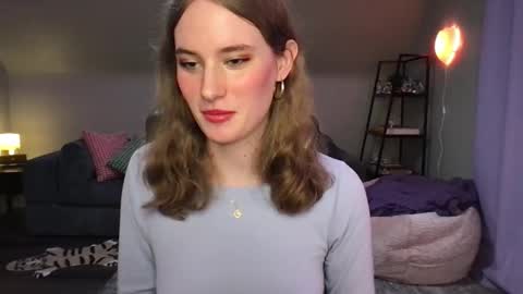 Evie3 online show from February 25, 2025, 3:42 am