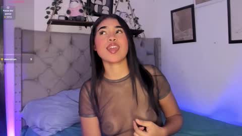 Ivi Alejandra  online show from November 8, 2025, 9:13 pm