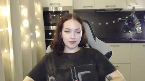 Lessie online show from December 21, 2024, 11:45 pm