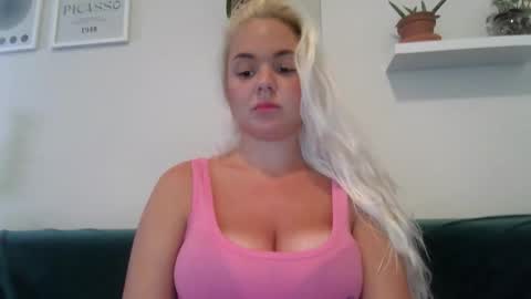 Badblondebunny online show from March 4, 2026, 12:27 am