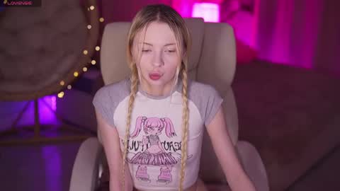 Eva online show from March 22, 2026, 8:07 am