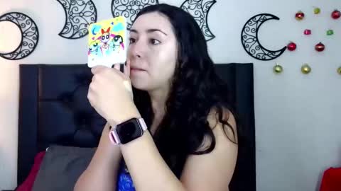 Evolet online show from December 5, 2025, 11:19 am