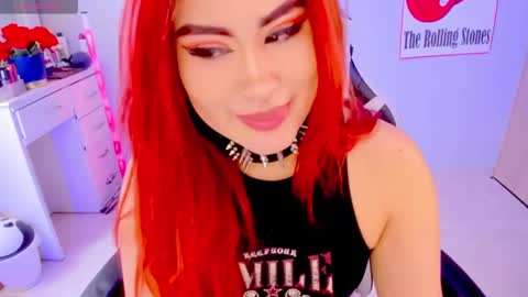 evva_foxxy online show from January 29, 2025, 3:15 pm