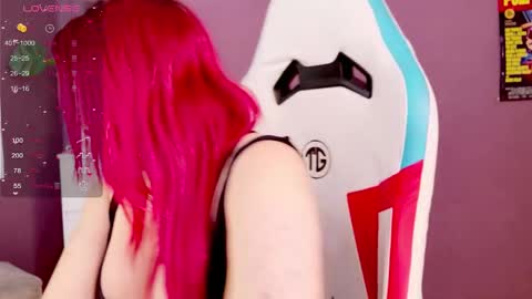 evva_foxxy online show from April 24, 2026, 4:53 pm