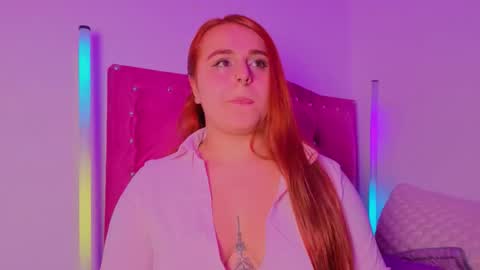 EVY online show from November 27, 2025, 2:24 am