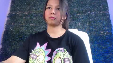 Im Evy online show from April 24, 2026, 5:37 pm