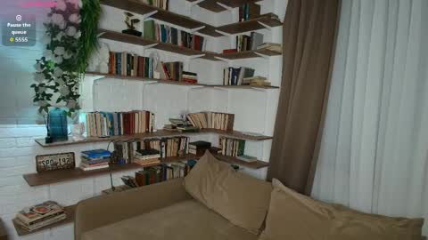 Ann online show from April 22, 2026, 9:16 pm