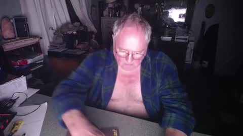 EXCEOS online show from December 21, 2024, 2:58 pm