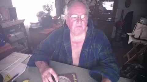 EXCEOS online show from February 22, 2025, 4:09 pm