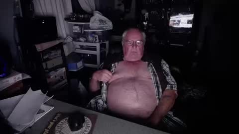 EXCEOS online show from October 13, 2025, 1:55 pm