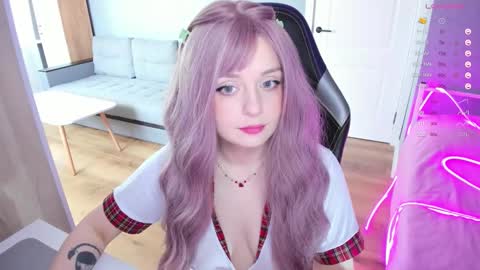  Amy  online show from September 12, 2025, 10:26 am