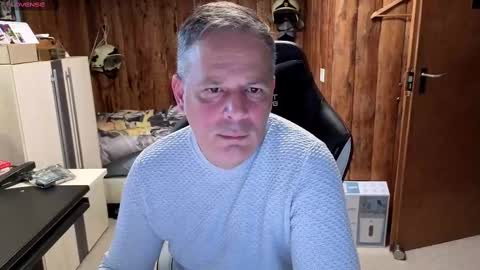 Snapshot of exibe1219 chatting on January 23, 2025, 11:26 am exibe1219 online show from January 23, 2025, 11:26 am