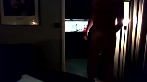 exibist79 online show from January 11, 2026, 5:56 am