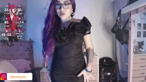 Snapshot of exodiakinky chatting on December 16, 2025, 4:17 am Goddess Exodia please help me reach 100 thumbs up online show from December 16, 2025, 4:17 am