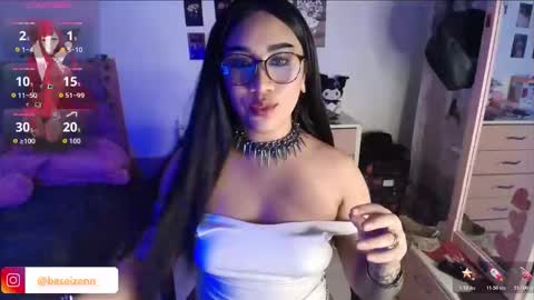 Snapshot of exodiakinky chatting on January 14, 2026, 5:13 am Goddess Exodia please help me reach 100 thumbs up online show from January 14, 2026, 5:13 am