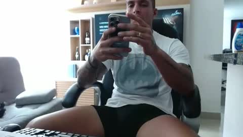 Snapshot of exotic_dude chatting on January 10, 2026, 5:26 pm camilo online show from January 10, 2026, 5:26 pm