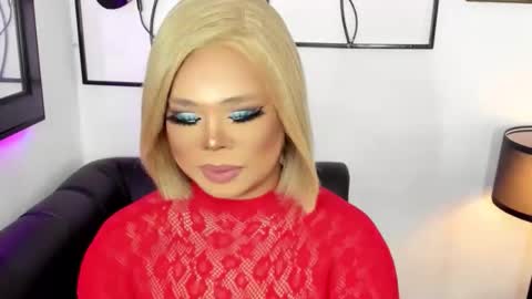 Snapshot of exotic_lindsay chatting on May 27, 2026, 4:15 pm Lindsay online show from May 27, 2026, 4:15 pm