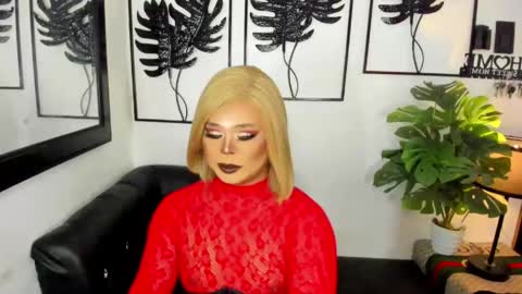 Snapshot of exotic_lindsay chatting on June 3, 2026, 6:46 pm Lindsay online show from June 3, 2026, 6:46 pm
