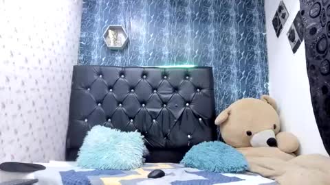 exotichot_couple online show from March 6, 2026, 10:17 pm