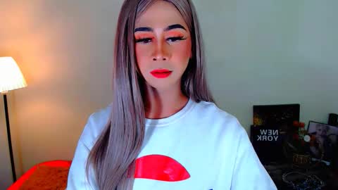 expensive_elise online show from March 6, 2026, 4:58 pm