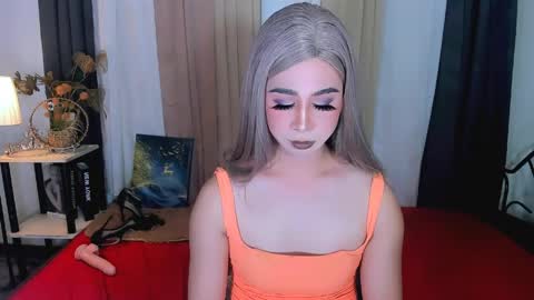 expensive_elise online show from April 6, 2026, 4:57 am