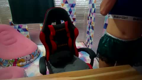 expensive_ruby online show from May 21, 2026, 10:44 am