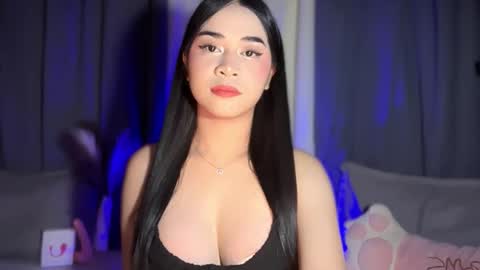 chloee online show from October 16, 2025, 10:27 am