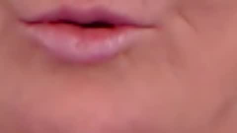 Alana online show from September 12, 2025, 7:03 pm