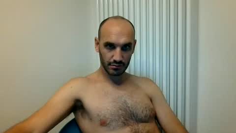 Snapshot of extr0 chatting on July 7, 2026, 11:09 pm Extro online show from July 7, 2026, 11:09 pm