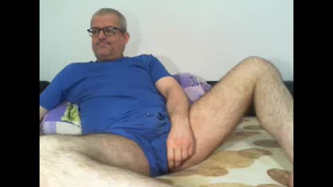Snapshot of eyes12 chatting on April 29, 2026, 5:55 am GEORGE online show from April 29, 2026, 5:55 am