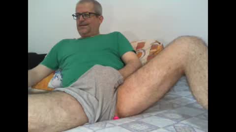 Snapshot of eyes12 chatting on June 3, 2026, 5:10 am GEORGE online show from June 3, 2026, 5:10 am
