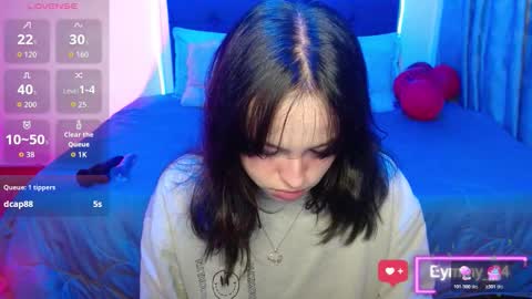 eymmy_24 online show from November 14, 2025, 3:16 am