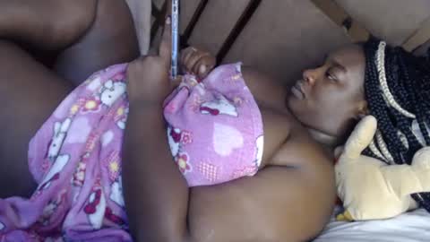 eyshaexotii online show from September 19, 2025, 12:50 pm