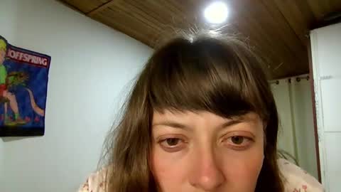 Snapshot of ezlngirl chatting on February 18, 2025, 11:41 pm Aimee online show from February 18, 2025, 11:41 pm