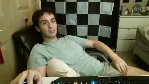 Ezra Naamah online show from February 11, 2025, 1:52 am