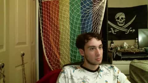 Ezra Naamah online show from November 16, 2025, 4:07 am