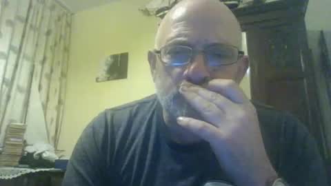 f1zzeek online show from May 3, 2026, 11:55 pm
