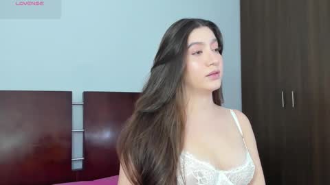 fabianalove online show from March 18, 2026, 9:18 pm