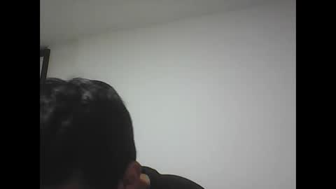 R online show from September 30, 2025, 3:33 am