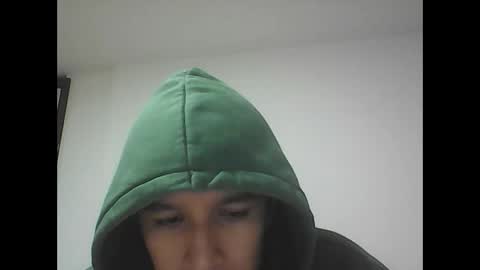 R online show from October 19, 2025, 2:56 am