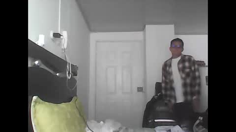 R online show from January 7, 2026, 6:54 pm